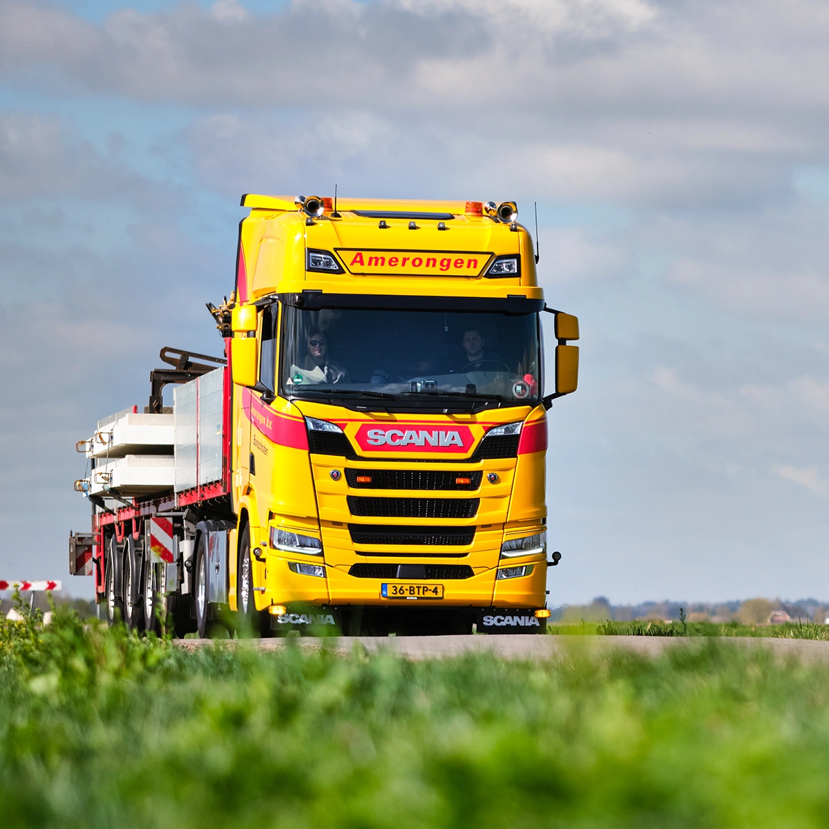 Open transport van Amerongen Transport